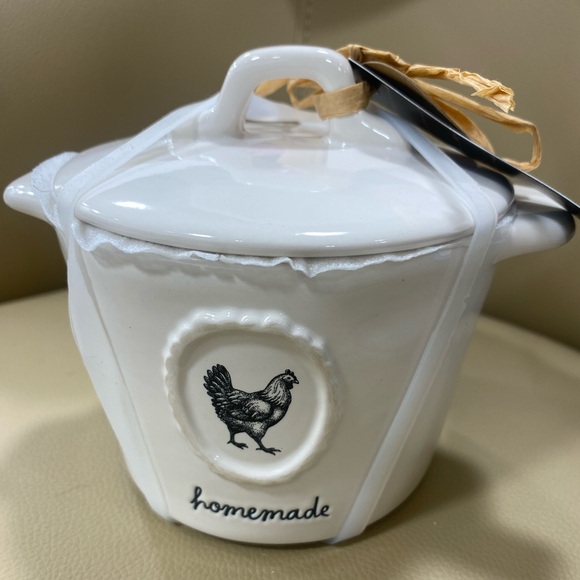 Rae Dunn Farm Line Homemade covered mini casserole dish/ramekin - BRAND NEW! 🐔 - Picture 1 of 5
